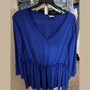 NWOT Plus size royal blue blouse